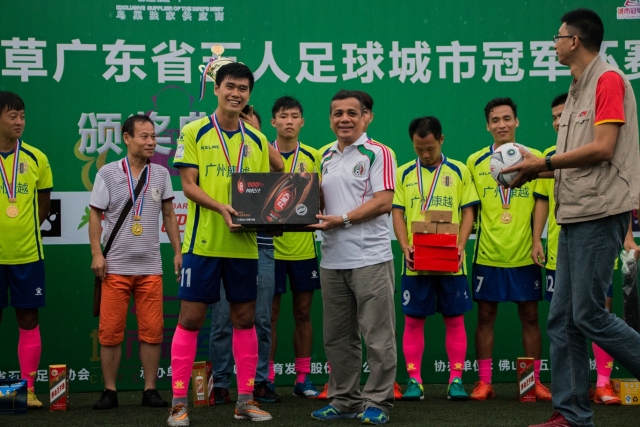 加内特：当我和科比还是NBA的未来